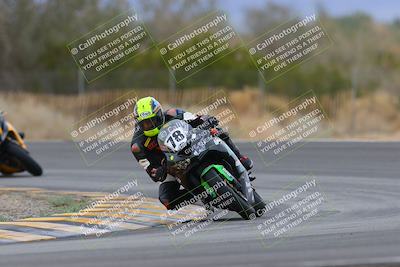 media/Jan-15-2023-SoCal Trackdays (Sun) [[c1237a034a]]/Turn 3 (1115am)/